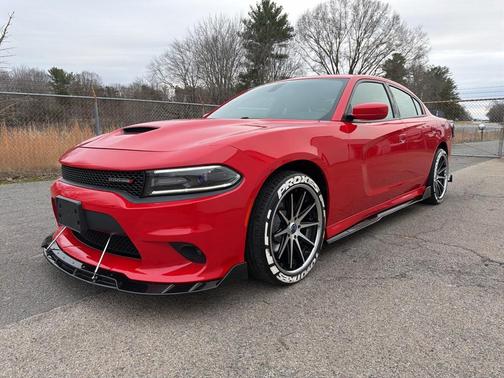 2018 Dodge Charger SXT Plus