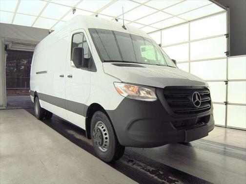 2024 Mercedes-Benz Sprinter 4500 High Roof 4-Cyl Diesel HO