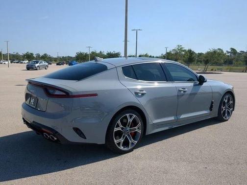 2020 Kia Stinger GT1