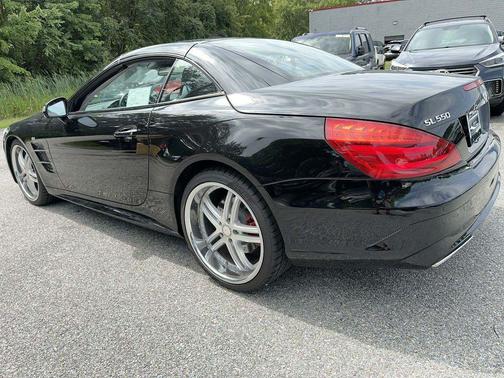 2017 Mercedes-Benz SL 550 SL 550