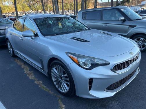 2018 Kia Stinger Base