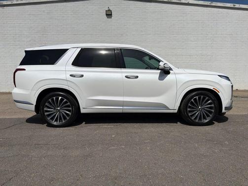 Hyper White 2025 Hyundai PALISADE Calligraphy