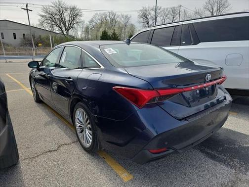 2020 Toyota Avalon Hybrid Limited