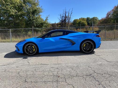 2021 Chevrolet Corvette Stingray w/2LT