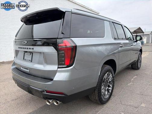 2025 Chevrolet Suburban 4WD Z71