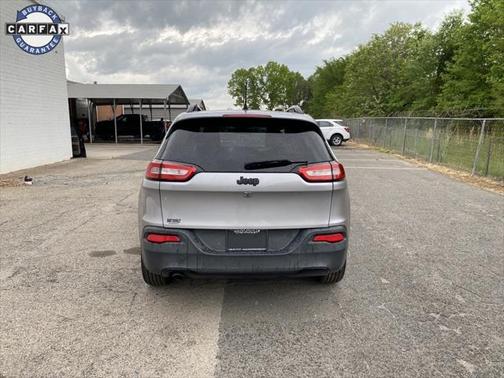 2018 Jeep Cherokee Latitude