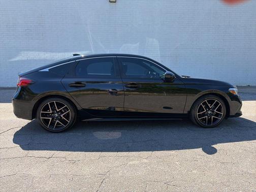 Crystal Black Pearl 2022 Honda Civic Sport Touring