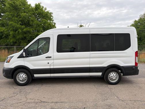 Oxford White 2024 Ford Transit-350 XL