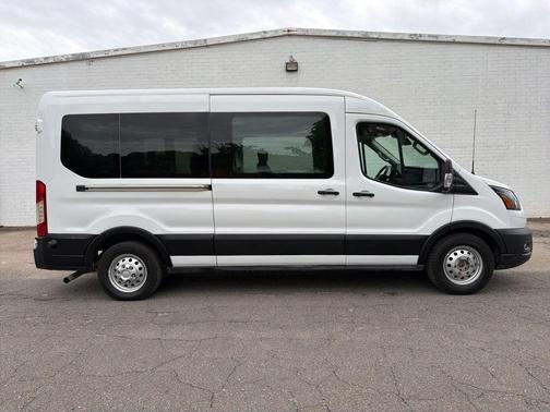 Oxford White 2024 Ford Transit-350 XL