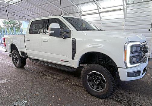 Star White Metallic Tri-Coat 2023 Ford F-250 Lariat