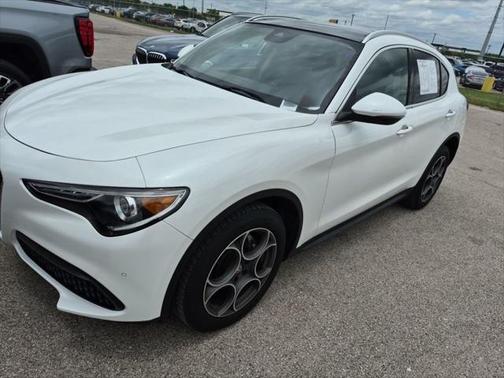 2018 Alfa Romeo Stelvio Ti