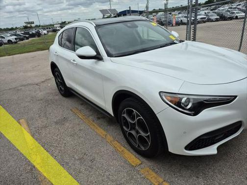 2018 Alfa Romeo Stelvio Ti