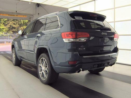Slate Blue Pearlcoat 2021 Jeep Grand Cherokee Overland