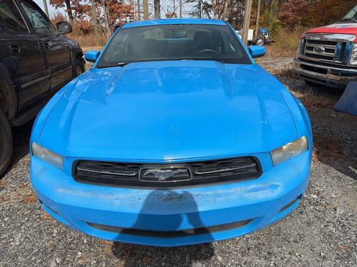 2010 Ford Mustang Premium