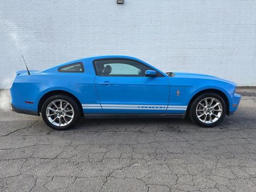 2010 Ford Mustang Premium