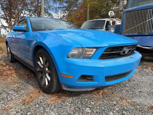 2010 Ford Mustang Premium