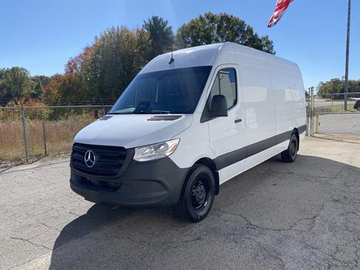 2025 Mercedes-Benz Sprinter 2500 High Roof