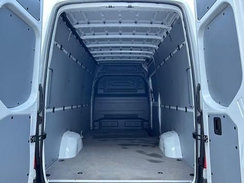 2025 Mercedes-Benz Sprinter 2500 High Roof