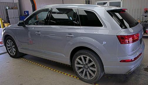 2019 Audi Q7 45 Premium Plus