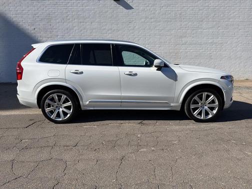 2019 Volvo XC90 T6 Inscription