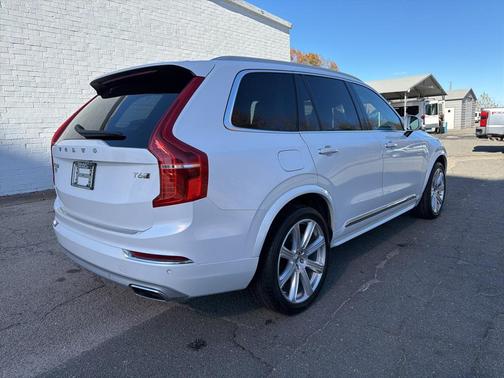 2019 Volvo XC90 T6 Inscription