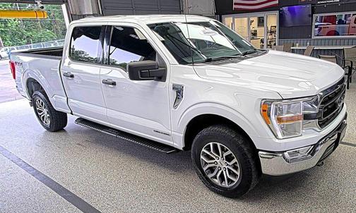 Oxford White 2021 Ford F-150 XLT