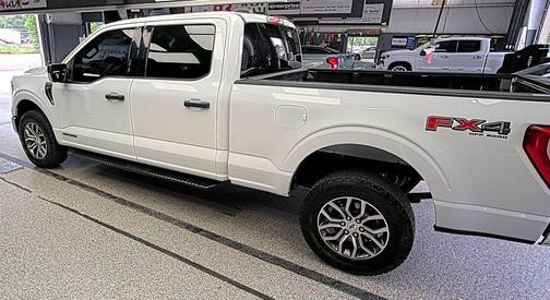 Oxford White 2021 Ford F-150 XLT