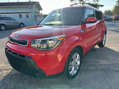 2015 Kia Soul +