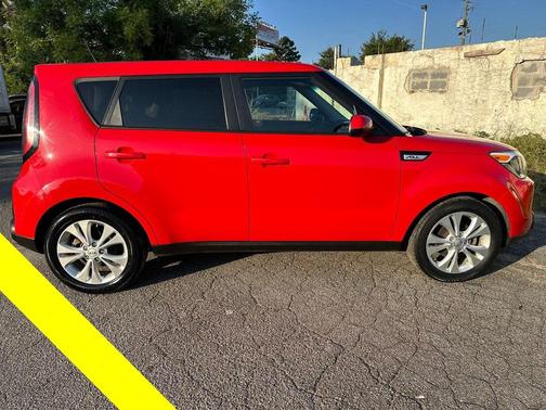 2015 Kia Soul +