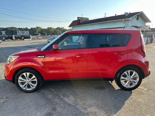 2015 Kia Soul +
