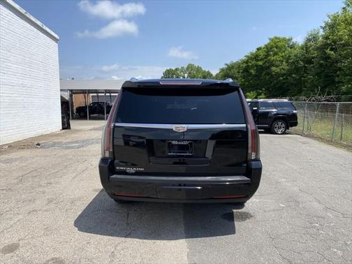 2019 Cadillac Escalade ESV Luxury