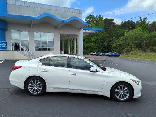 2014 INFINITI Q50 Premium