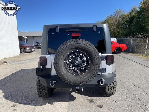 2011 Jeep Wrangler Unlimited Sahara