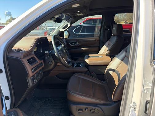 2023 Chevrolet Suburban High Country