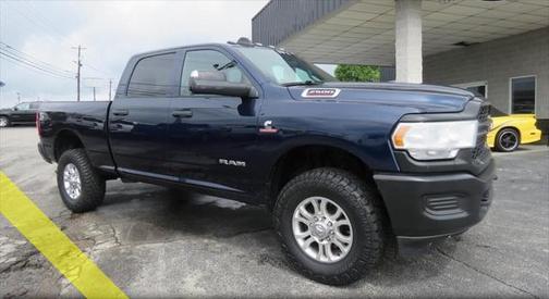 2022 RAM 2500 Tradesman Crew Cab 4x4 6'4' Box