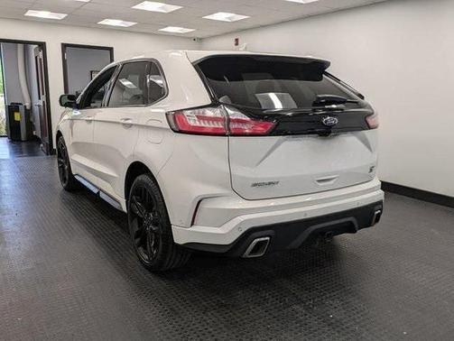 2020 Ford Edge ST