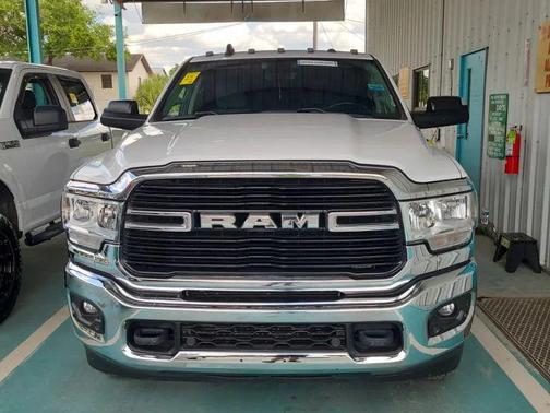 Bright White Clearcoat 2019 RAM 3500 Big Horn