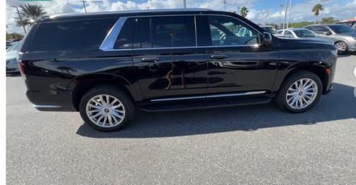 2022 Cadillac Escalade ESV Luxury