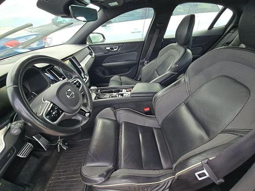 Osmium Grey Metallic 2019 Volvo S60 T6 R-Design