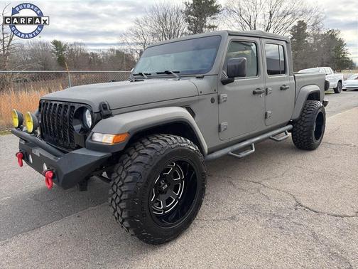 2021 Jeep Gladiator Willys Sport
