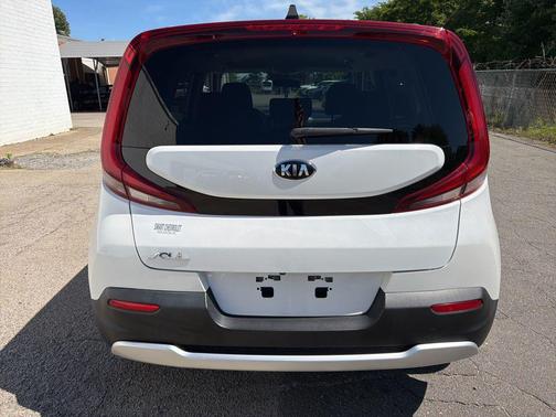 Snow White Pearl 2020 Kia Soul X-Line