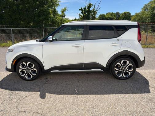 Snow White Pearl 2020 Kia Soul X-Line