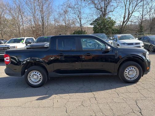 2022 Ford Maverick XL