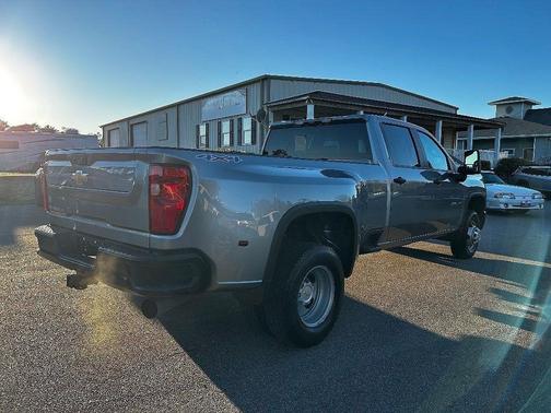 2024 Chevrolet Silverado 3500 WT