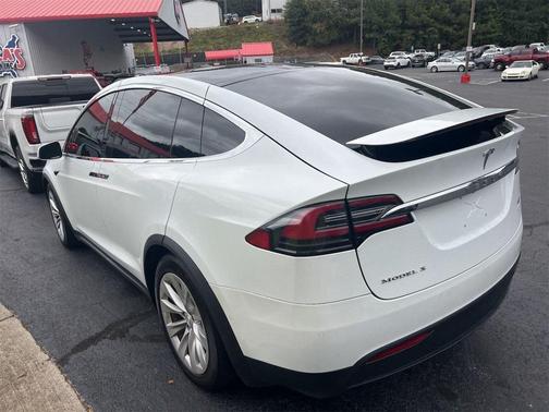 2018 Tesla Model X 75D