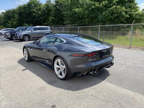 2018 Jaguar F-TYPE R