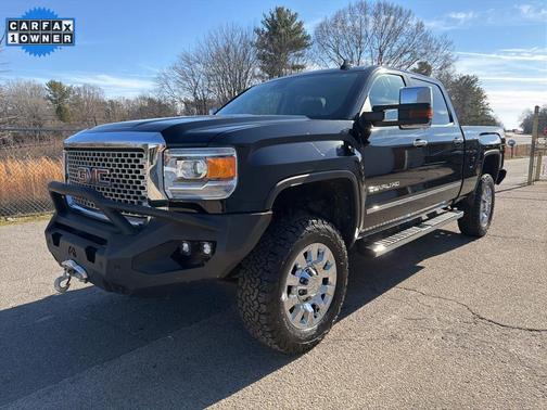 2016 GMC Sierra 2500 Denali