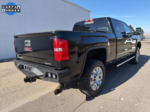 2016 GMC Sierra 2500 Denali