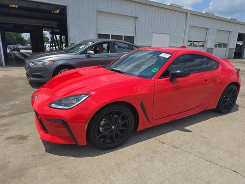2024 Toyota GR86 Premium