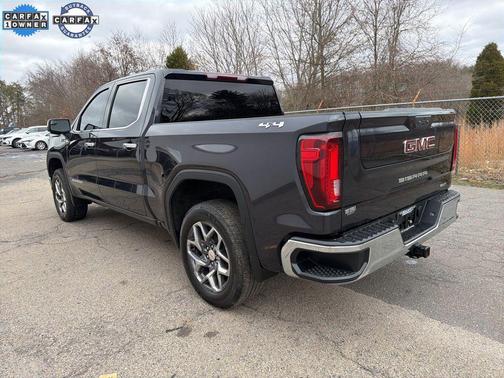 2022 GMC Sierra 1500 SLT